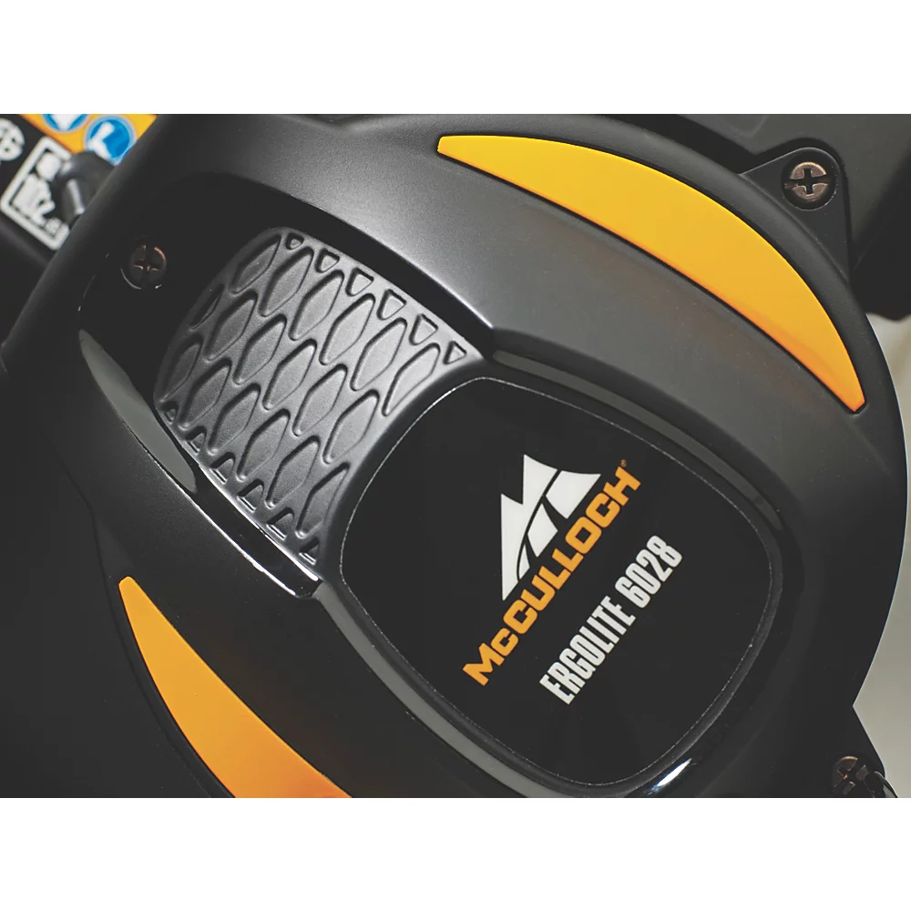Taille-haie Thermique McCulloch Ergolite 6028 60cm 22cm³ 3 Taille-haie Thermique McCulloch Ergolite 6028 60cm 22cm³ – Image 3